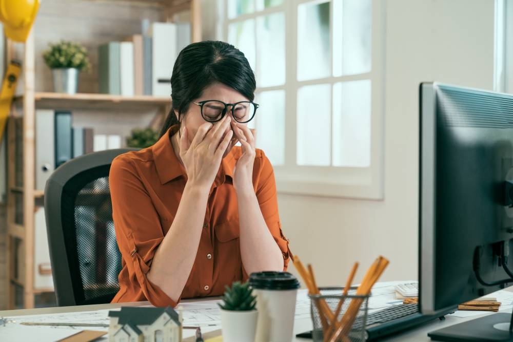 sick-building-syndrome-could-be-the-reason-for-your-headaches-at-work