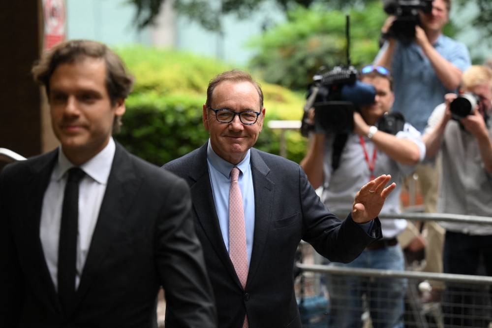 Us Actor Kevin Spacey Returns To Uk Court For Sex Offences Trial Sinar Daily 
