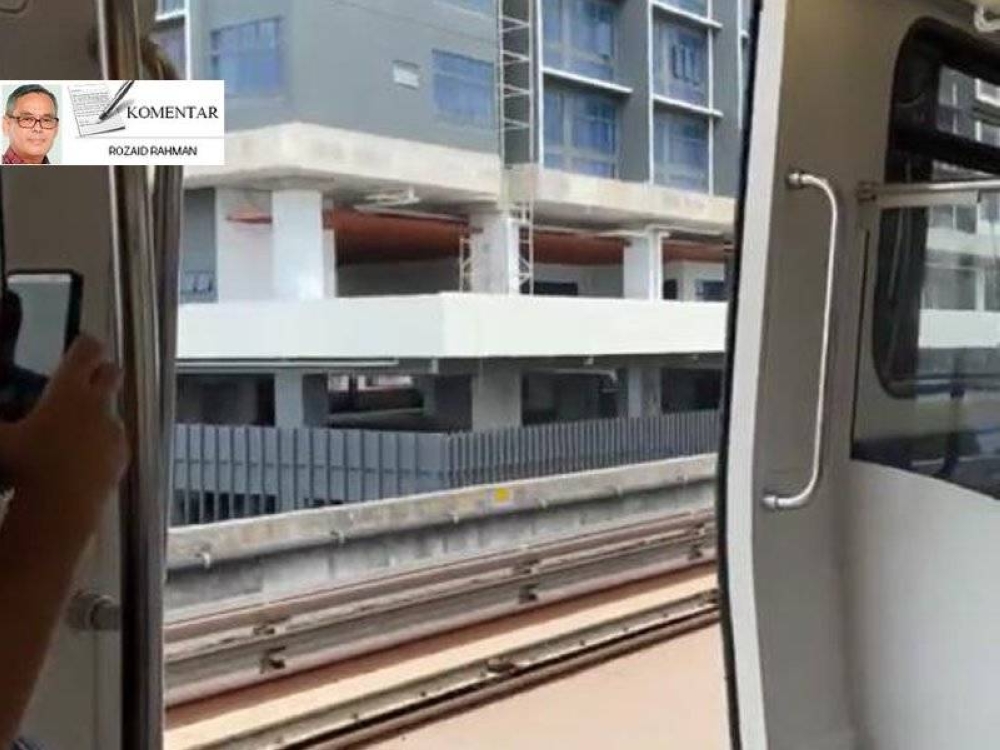 Pintu gerabak yang sedang bergerak dari stesen Ara Damansara menuju ke stesen Lembah Subang terbuka dalam kejadian pada 26 Julai lalu.