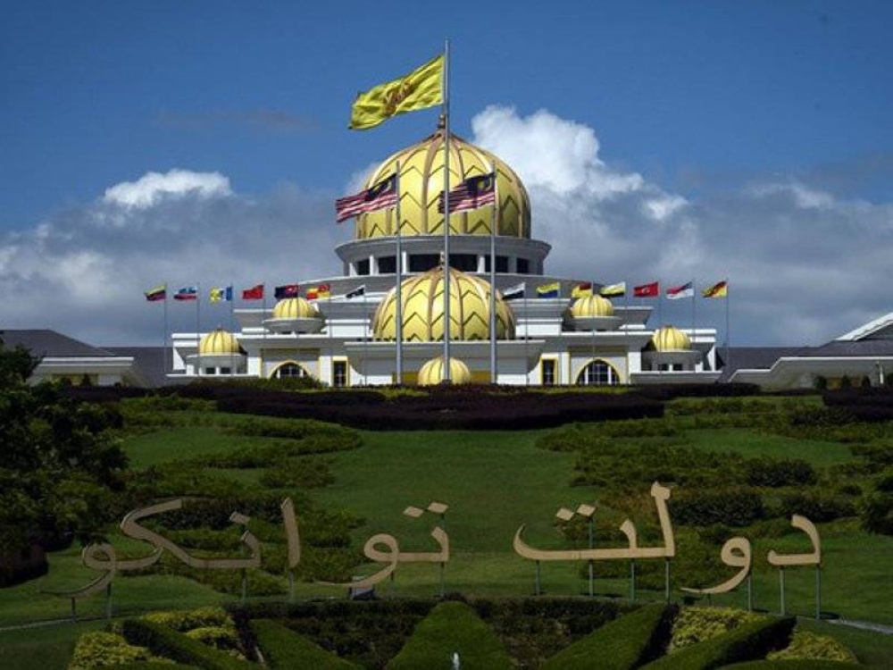 Istana Negara menzahirkan dukacita terhadap tindakan kerajaan Perikatan Nasional (PN) mengumumkan pembatalan enam Ordinan Darurat tanpa mendapat perkenan Seri Paduka Baginda.