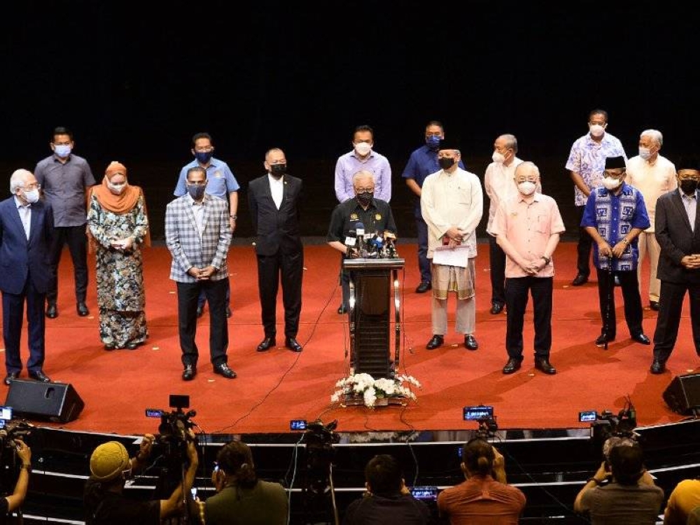 Ismail Sabri mengadakan sidang media bersama ahli-ahli Parlimen BN bagi menyatakan sokongan kepada kerajaan PN yang diadakan di Menara Dewan Bandaraya Kuala Lumpur (BDKL). Foto Sinar Harian/Rosli Talib