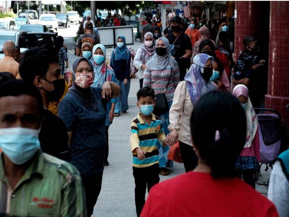 Krisis Covid-19 memberikan tamparan hebat terhadap tahap pendapatan rakyat Malaysia. Gambar hiasan.