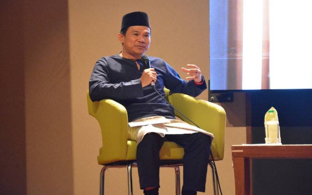 Dr Mohd Izani berpendapat PRU15 adalah cara terbaik untuk menoktahkan kemelut politik negara.