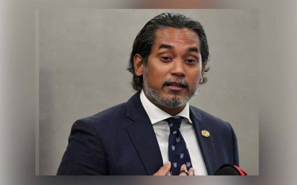 Khairy yang sebelum ini Menteri Sains,Teknologi dan Inovasi dilantik sebagai Menteri Kesihatan menggantikan Datuk Seri Dr Adham Baba.
