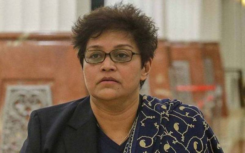 Ahli Parlimen Pengerang, Datuk Seri Azalina Othman Said memberi cadangan untuk perkenalkan RUU pemecatan ahli Parlimen yang lompat katak.