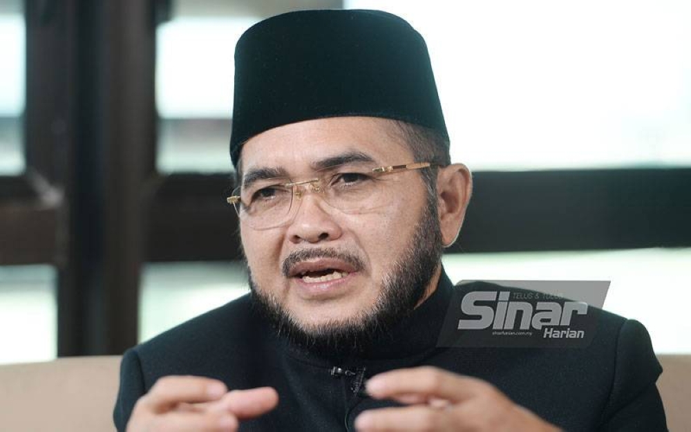 Dr Nik Muhammad Zawawi Salleh ketika wawancara ekslusif bersama Sinar Harian di Kementerian Pertanian dan Industri Makanan (MAFI), Putrajaya pada Jumaat. - Foto SINAR HARIAN/ ROSLI TALIB