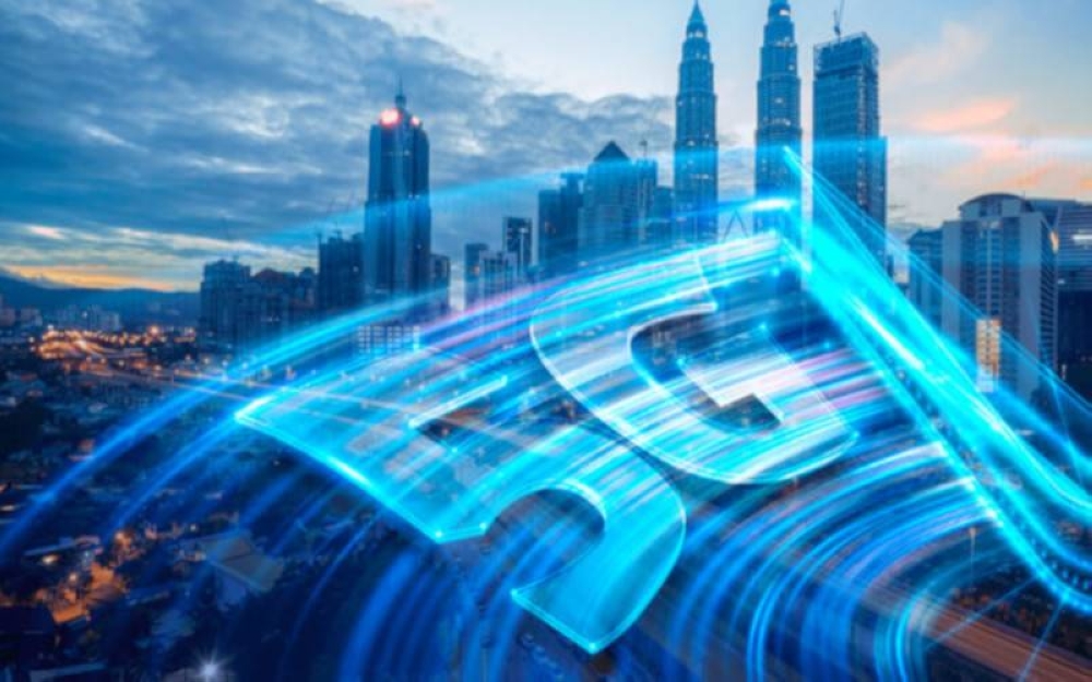  Teknologi 5G mempunyai banyak kelebihan termasuk kelajuan internet sehingga 20 gigabit sesaat (Gbps) berbanding 1Gbps kelajuan maksimum 4G sekarang.