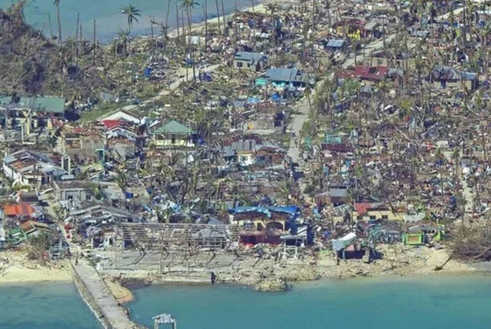 Kemusnahan yang dibawa oleh Taufan Rai cukup besar di Pulau Siargao, Filipina baru-baru ini. - Foto AFP