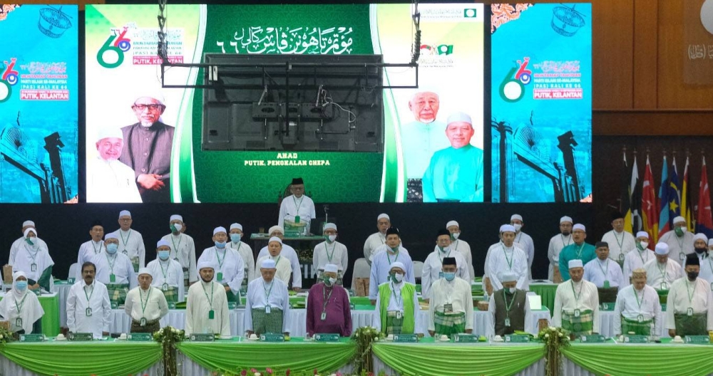 Muzakarah Majlis Syura Ulama Pas pada Rabu menetapkan kepentingan mempertahankan Muafakat Nasional (MN) dan mengukuhkan Perikatan Nasional (PN) bagi menghadapi PRU15.