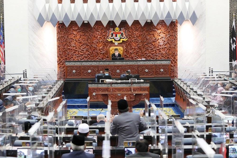 Yang DiPertua Dewan Rakyat, Datuk Azhar Azizan Harun pada Mesyuarat Khas Penggal Ketiga Parlimen Ke-14 di Parlimen -Foto Parlimen Malaysia