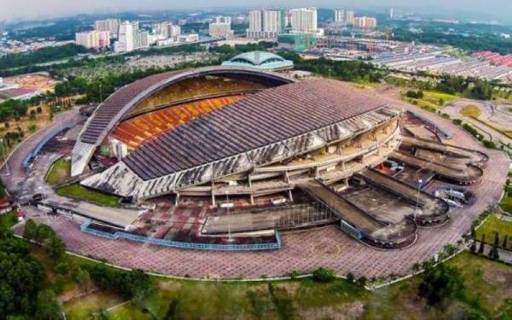 Stadium ini pernah jadi kandang aksi untuk banyak pasukan ternama dunia seperti Flamengo, Bayern Munich, Chelsea, Arsenal dan Dundee United.