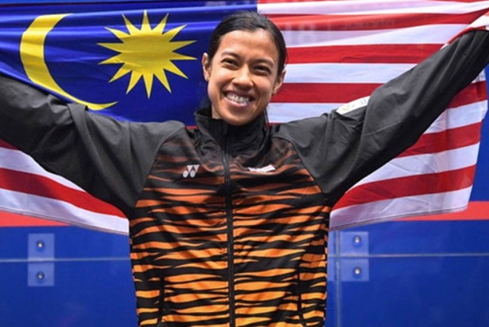 Nicol David merupakan pemain skuasy wanita nombor satu dunia selama 108 minggu berturut-turut.