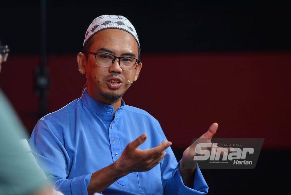 Wan Ji ketika program Wacana Edisi ke-360 dengan tajuk ‘Pondok Bukan Sarang Ekstremis’ yang disiarkan secara langsung di semua platform digital Sinar Harian pada Selasa. - Foto Sinar Harian ASRIL ASWANDI SHUKOR