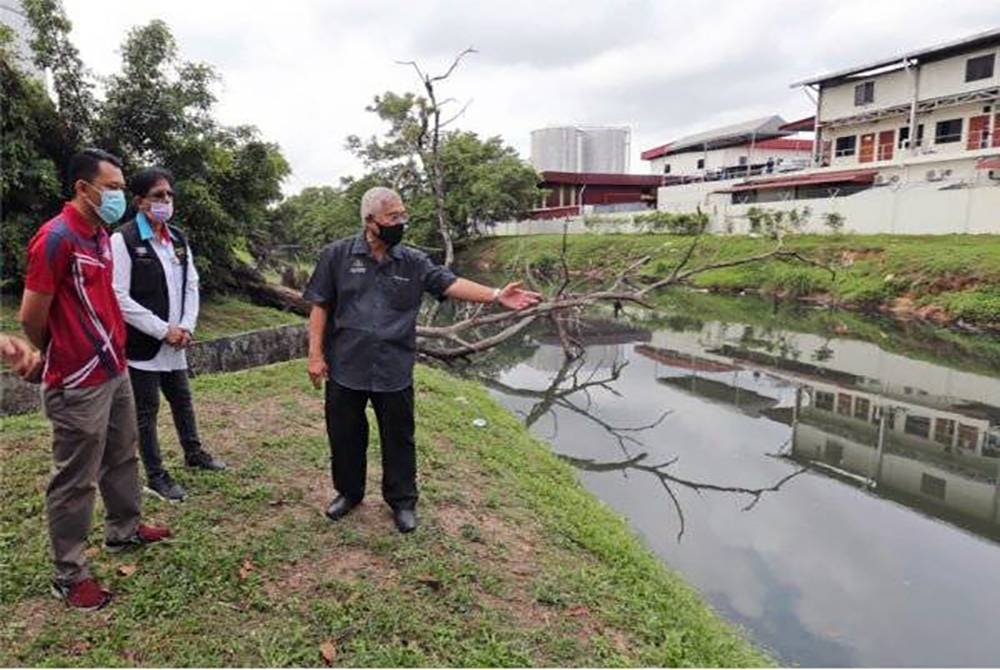 Sungai Buluh, Johor dikategorikan sebagai sungai tercemar di Johor sebelum ini.