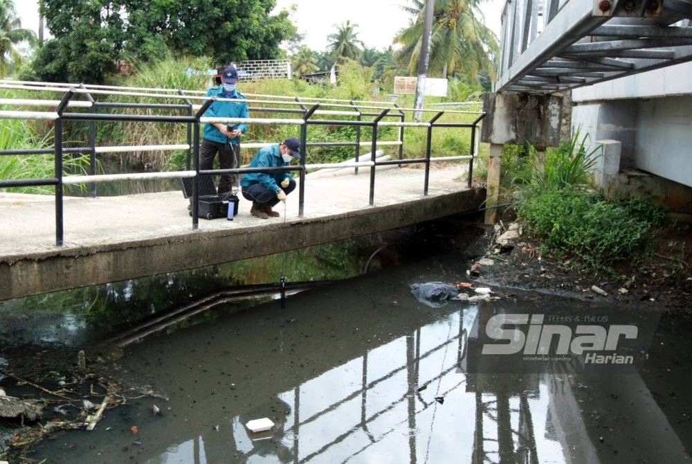 Sungai Rambai berada pada kedudukan pertama sungai tercemar.