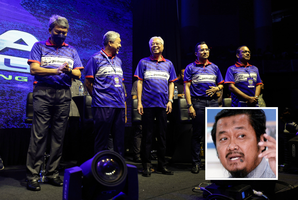 Perdana Menteri Datuk Seri Ismail Sabri Yaakob (tengah) bersama Pengerusi Barisan Nasional Datuk Seri Dr Ahmad Zahid Hamidi menghadiri Majlis Pelancaran Jentera Pemuda Barisan Nasional di Stadium Titiwangsa, pada Sabtu. - Foto Bernama (Gambar kecil: Dr Mazlan Ali)