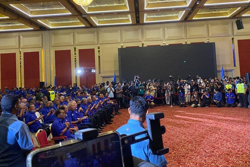 Tiada pemimpin MIC didapati hadir dalam Dewan Tun Hussein Onn di WTCKL pada Selasa.