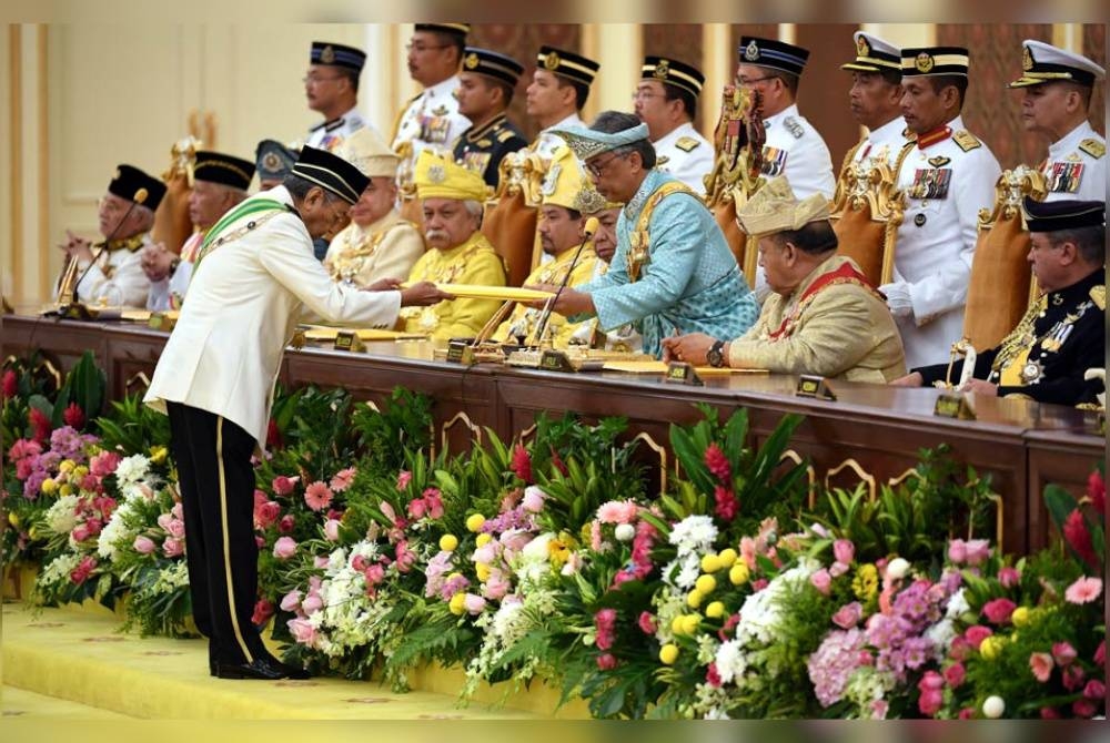 Dengan adanya sistem monarki, kita mempunyai institusi semak dan imbang terakhir, yang amat ketara dalam menggalakkan kestabilan semasa tempoh ketidaktentuan politik baru-baru ini ketika pandemik Covid-19.