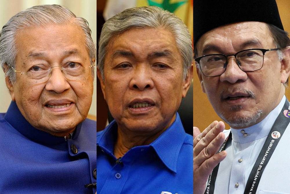 Dari kiri: Dr Mahathir, Ahmad Zahid dan Anwar