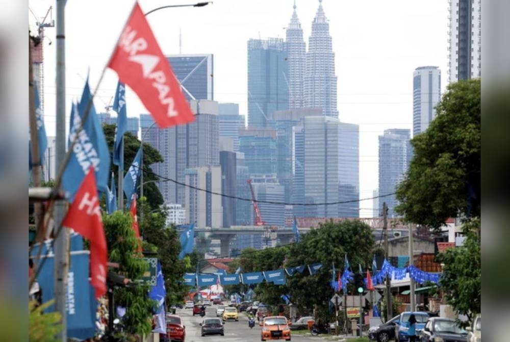 Jika elitis politik di Malaysia terus mengamalkan budaya kebencian, tidak mustahil negara bakal menjejaki laluan keruntuhan Andalusia. (Gambar hiasan) - Foto Bernama