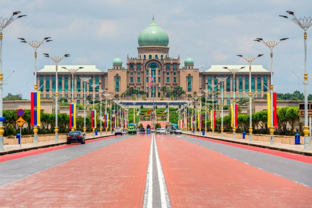 Bangunan Perdana Putra yang menempatkan pejabat Perdana Menteri. - Foto 123RF