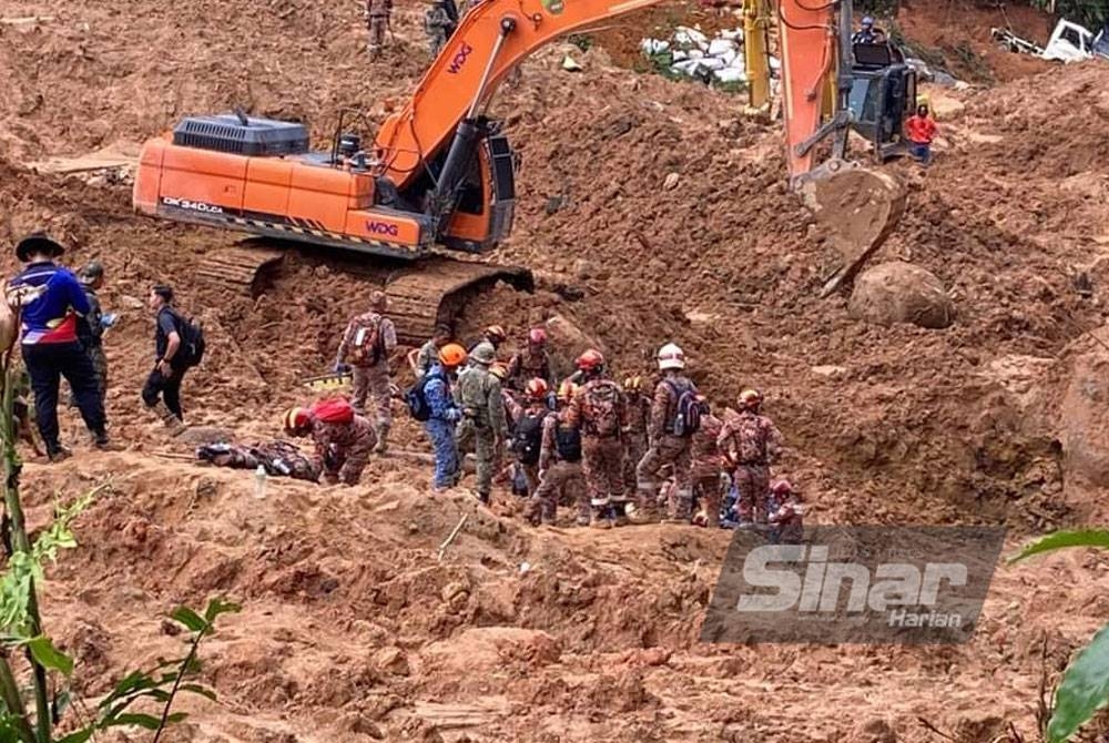 Lokasi tanah runtuh di tapak perkhemahan Father&#039;s Organic Farm Batang Kali. - FOTO SINAR HARIAN/ASRIL ASWANDI SHUKOR