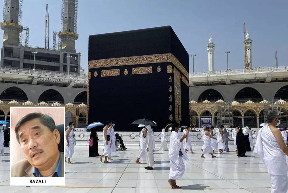 Ketidakstabilan harga perkhidmatan ibadah umrah menyaksikan jemaah terpaksa menanggung kenaikan melebihi 50 peratus berbanding pakej asal yang ditempah. - Gambar hiasan