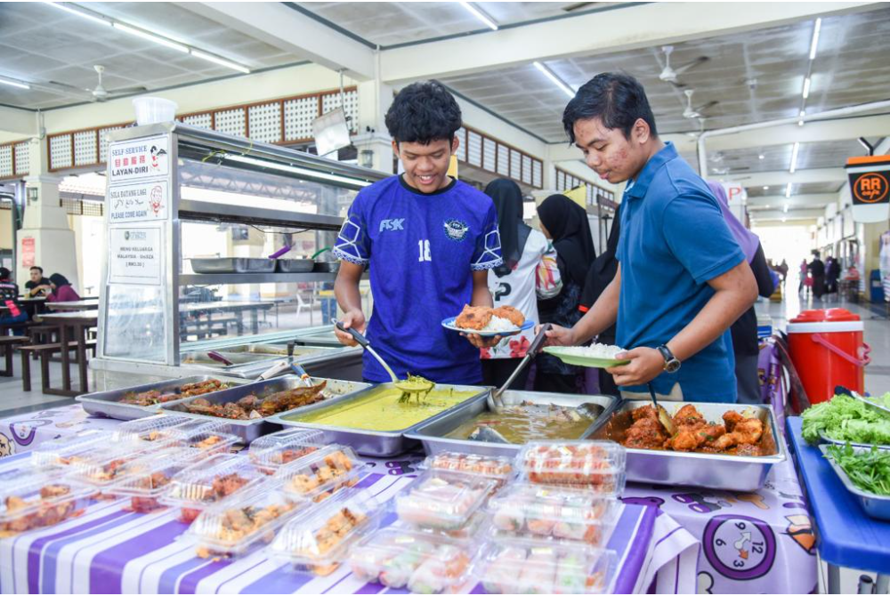 Menu Rahmah bukanlah satu paksaan terhadap mana-mana peniaga tetapi ia dilakukan secara sukarela. - Gambar hiasan