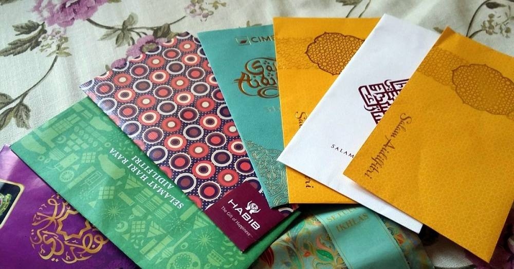 Budaya memberi duit raya sebenarnya merupakan perkongsian dari perspektif silang budaya bangsa Melayu-Tionghua agar kita saling lebih memahami dan menyantuni kepelbagaian budaya di Malaysia.