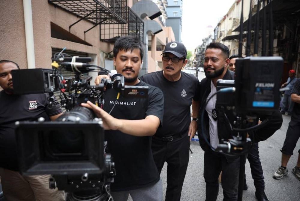 Syafiq ketika penggambaran filem Sherif baru-baru ini.