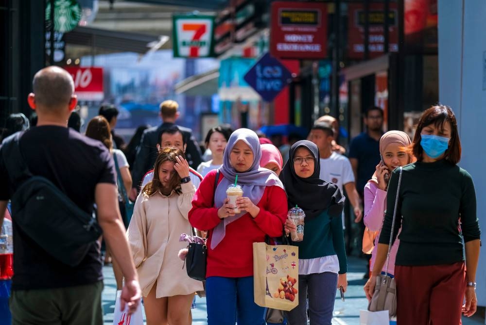 Malaysia perlu menjadi sebuah negara yang lestari dan mampan supaya rakyat dapat hidup aman, sejahtera serta menarik lebih banyak peluang ekonomi.