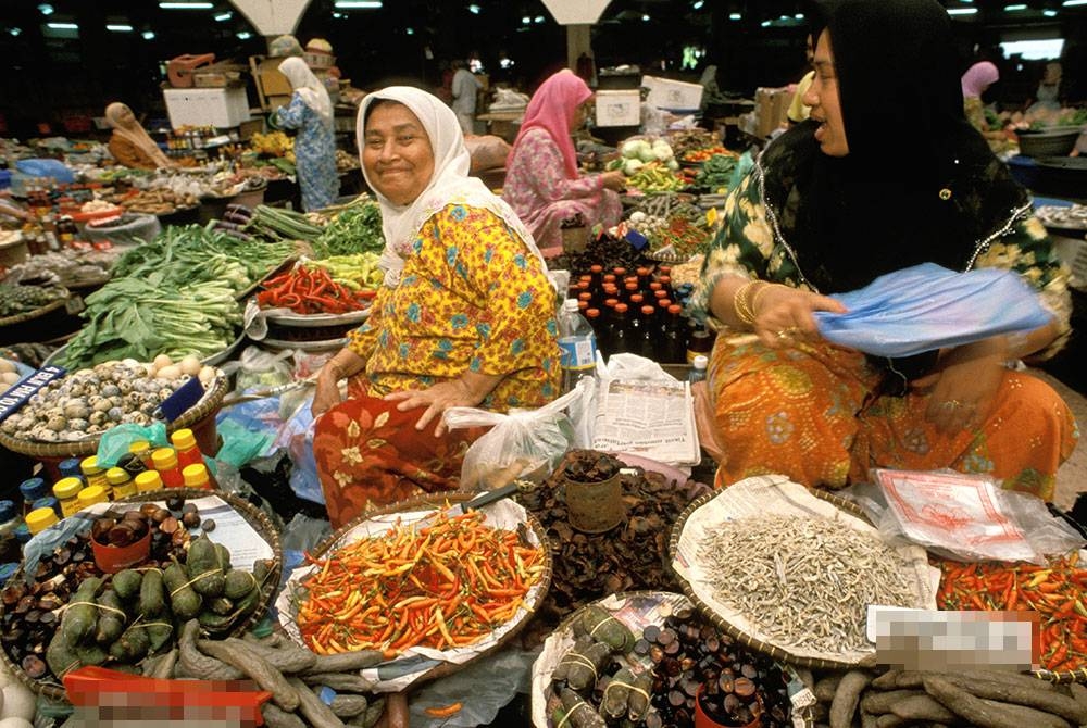 Rakyat Kelantan terkenal dengan hebat berniaga. Gambar hiasan 123RF