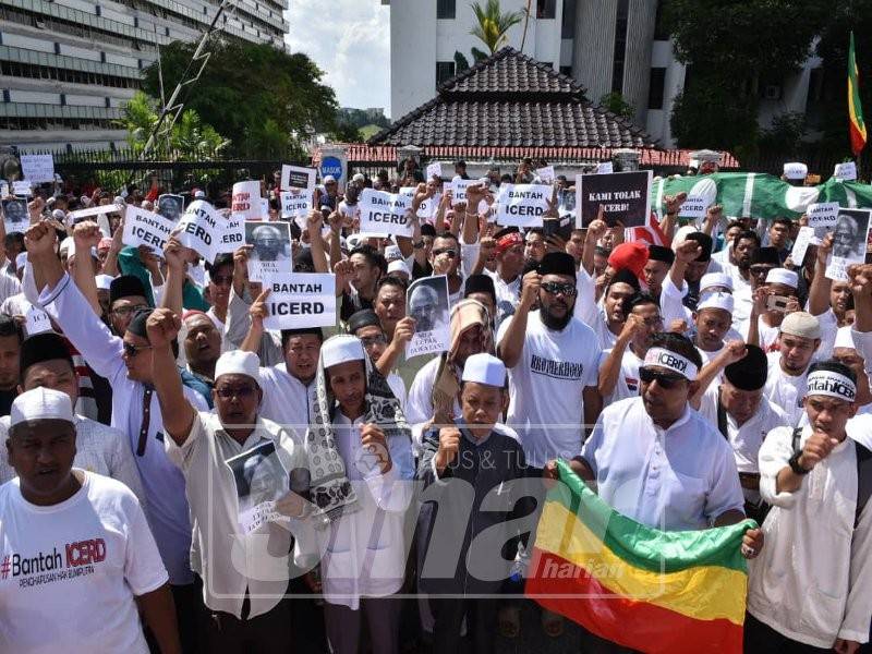 Lebih 1,000 aktivis dan ahli politik berhimpun secara aman bagi membantah ICERD. 