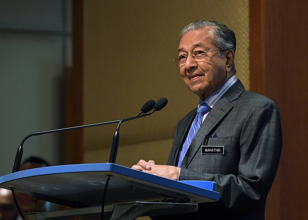  Tun Dr Mahathir Mohamad - Foto Bernama