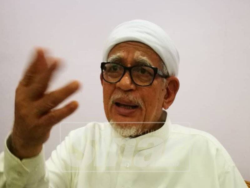  Abdul Hadi Awang