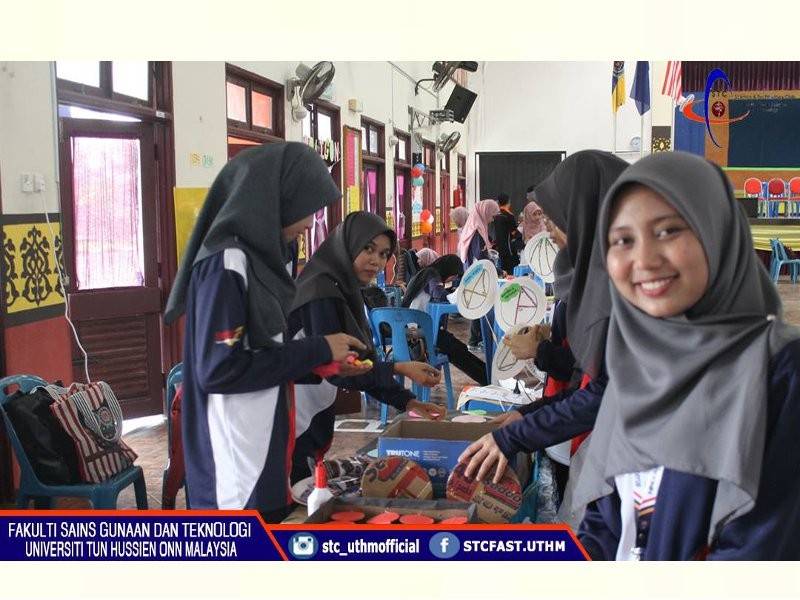 Stem Discovery Jalinkan Hubungan Sekolah Dan Uthm Pagoh