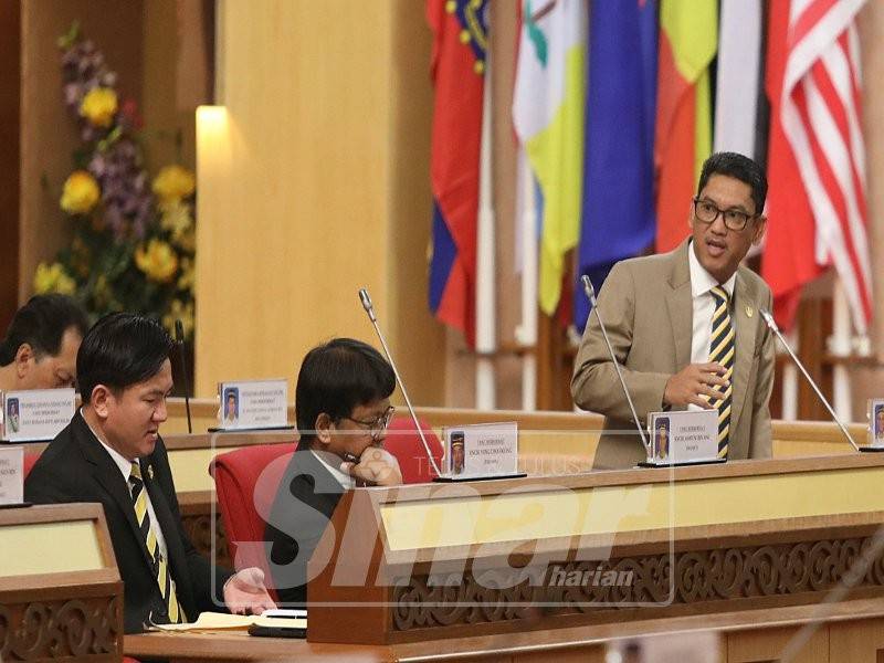 Ahmad Faizal pada Sidang Dun Perak, hari ini.