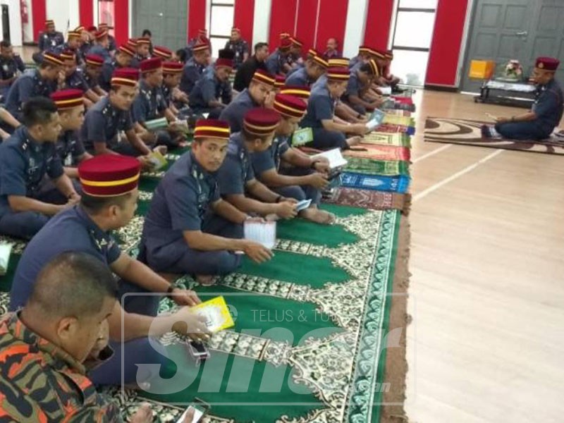 Kira-kira 120 pegawai dan anggota bomba hadir majlis yang dianjurkan JBPM Perak, hari ini.
