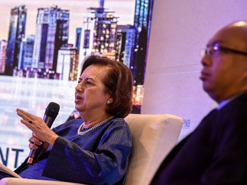 Tan Sri Dr Zeti Akhtar Aziz - Foto Bernama