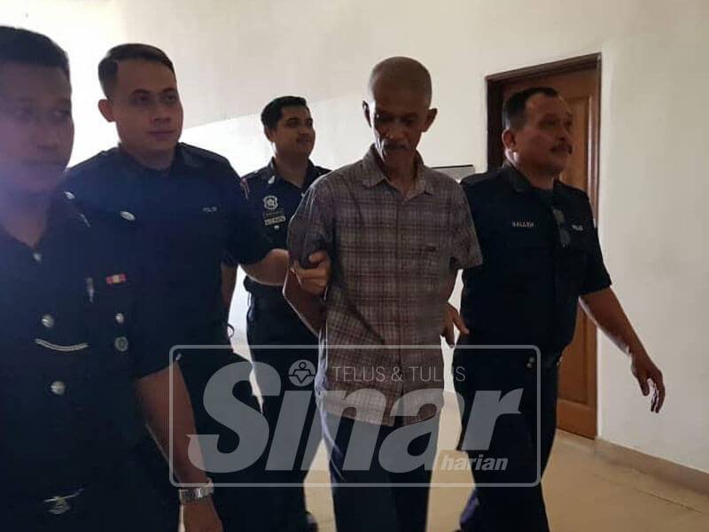 Mohd Kamal tidak mengaku salah di Mahkamah Majistret hari ini.