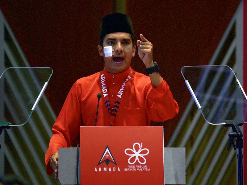 Ketua Angkatan Bersatu Anak Muda (Armada) Parti Pribumi Bersatu Malaysia (Bersatu) Syed Saddiq Syed Abdul Rahman bersemangat ketika menyampaikan ucapan dasar Perhimpunan Agung Tahunan Armada sempena Perhimpunan Agung Bersatu hari ini. - Foto Bernama