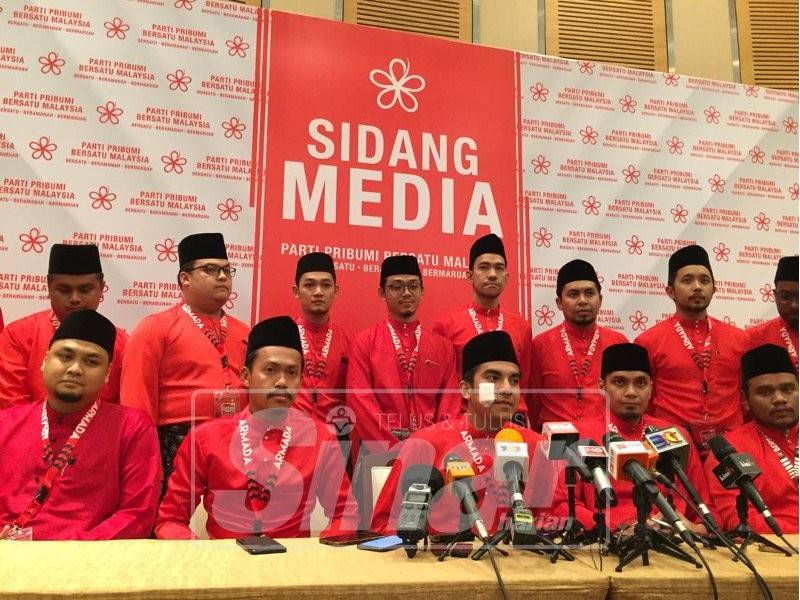 Syed Saddiq ketika sidang media di Pusat Konvensyen Antarabangsa Putrajaya (PICC), di sini, hari ini.
