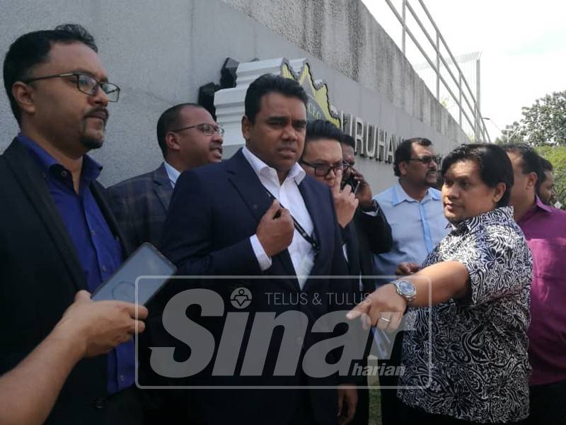 Bekas Ahli Parlimen Cameron Highlands, Datuk C Sivarraajh ketika bercakap kepada pemberita hari ini. 