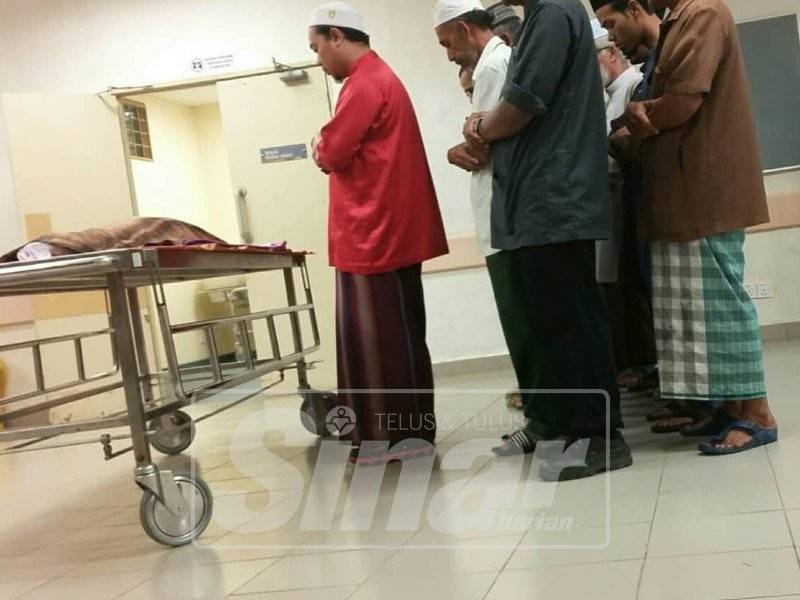 Jenazah Aamina dituntut keluarga pada jam 1 pagi.