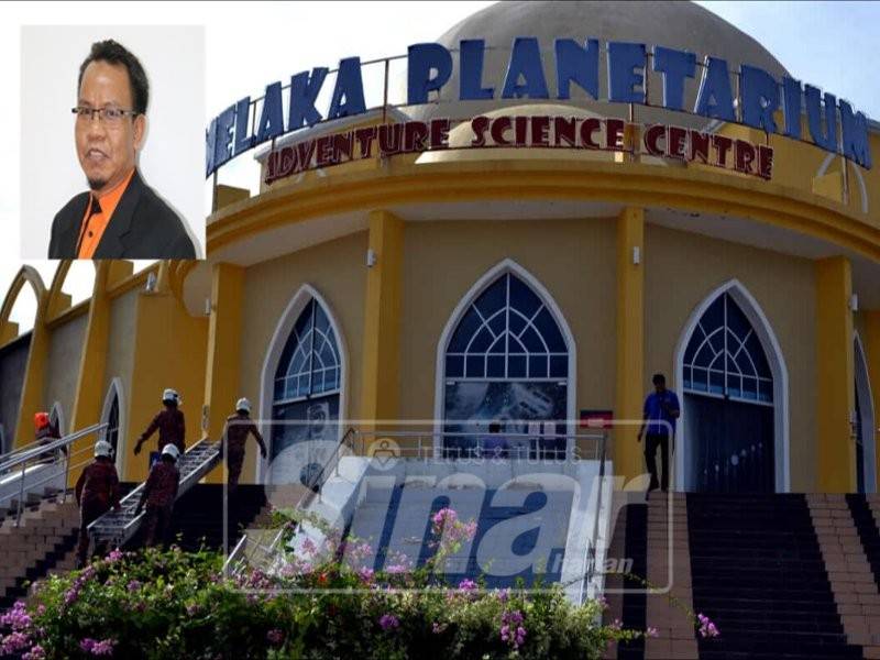 Planetarium Melaka. (Gambar kecil:Mohd Sofi Abdul Wahab)