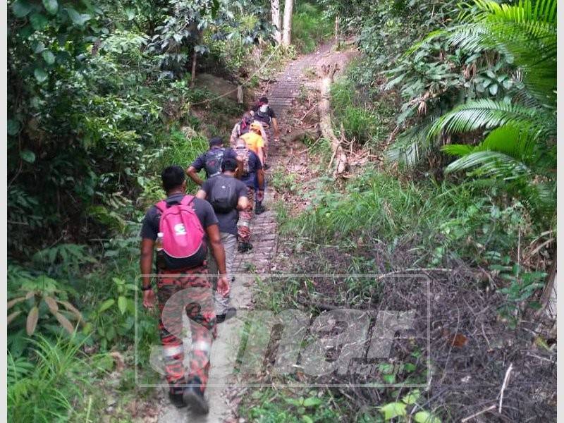 Operasi SAR yang digerakkan semalam disambung semula hari ini.
