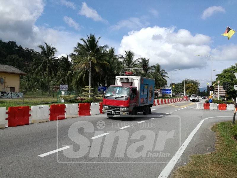 Persimpangan lampu isyarat Ampang Tinggi yang ditutup sempena sambutan Tahun Baharu Cina nanti. 