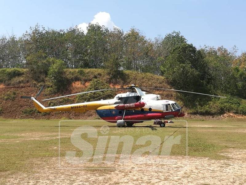  MI17 yang tiba di padang SMK Bongor pada jam 12.45 tengah hari.