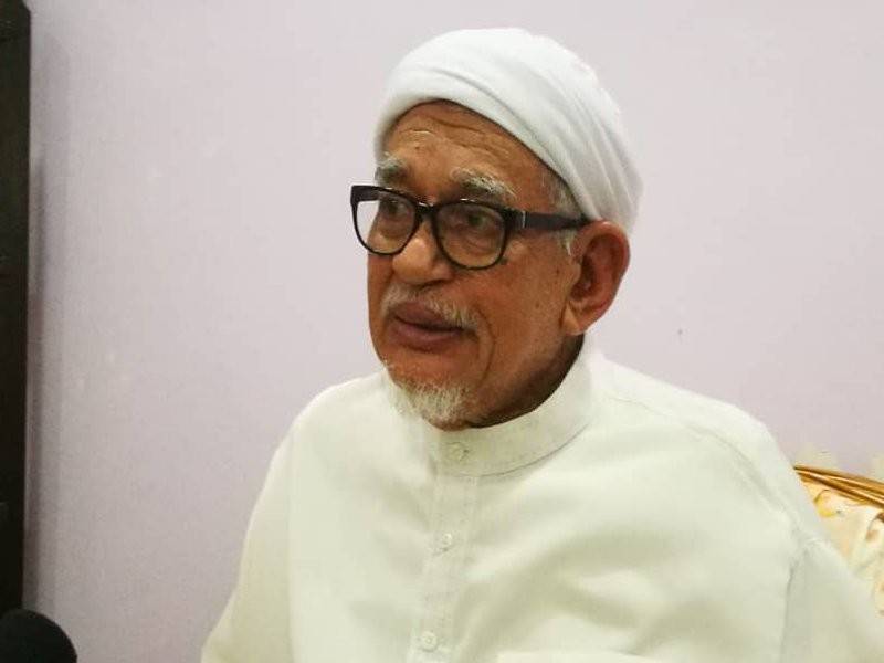 Abdul Hadi Awang
