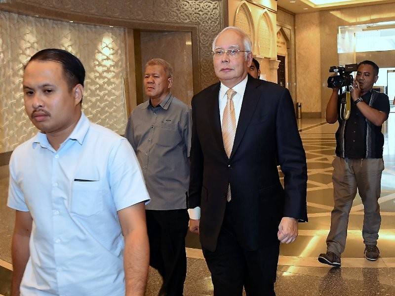 Bekas Perdana Menteri Datuk Seri Najib Tun Razak hadir ke Mahkamah Rayuan hari ini untuk pendengaran rayuan melibatkan isu interlokutori berhubung pertuduhan kes jenayahnya membabitkan dana milik SRC International Sdn Bhd. - Foto Bernama